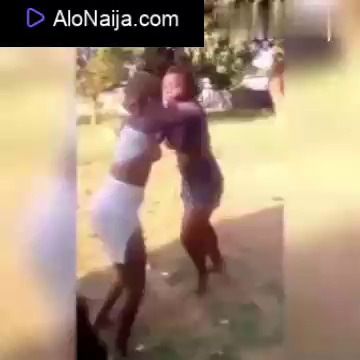 Fighting Kenya Girls Reveals Boobs
