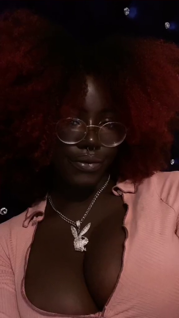 Kenya Model Lazelleham (@lazelle.doll) Reveals Boobs