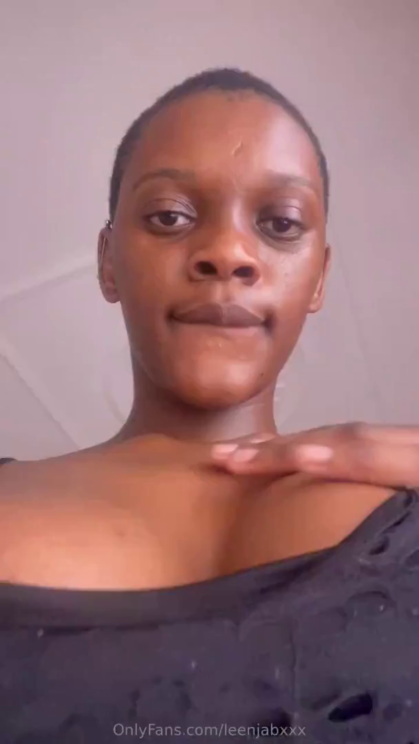Leenjabxxx Touching Herself