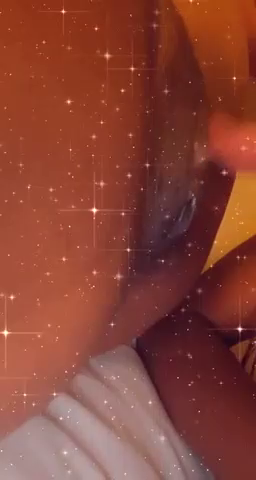 Using Tongue on Pussy